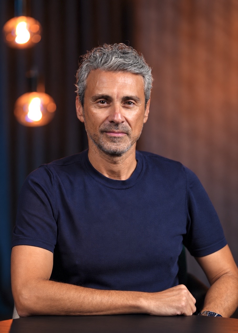 Murat Dernek, founder and consultant